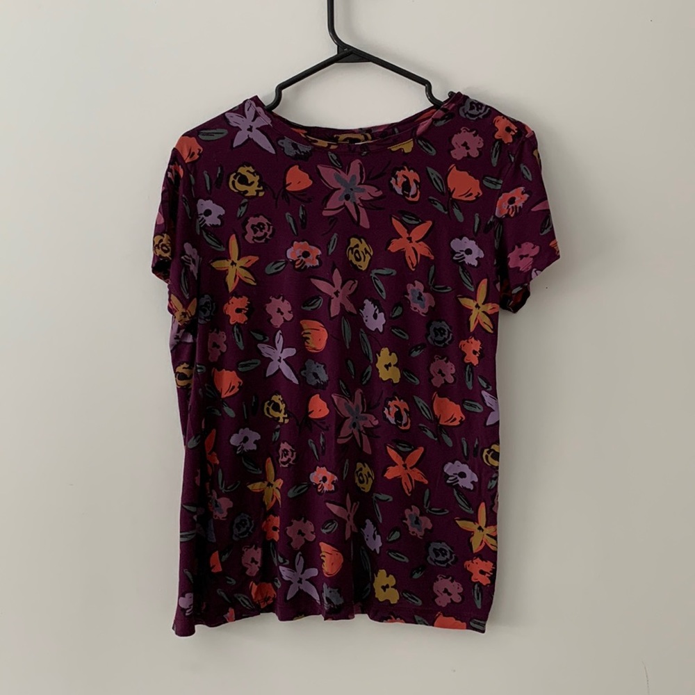 Floral super soft t-shirt
